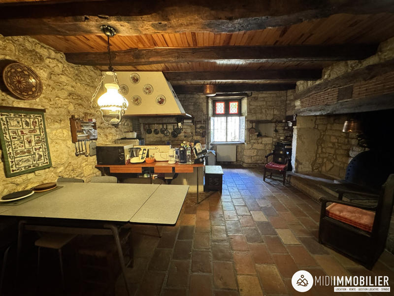 Bastide - 220 m² - 8 pièces