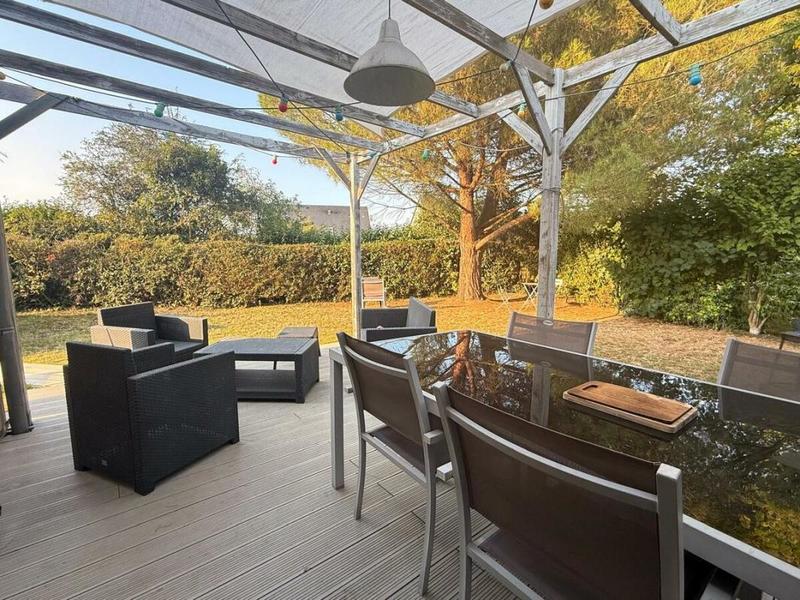 Maison - 160 m² - 8 pièces