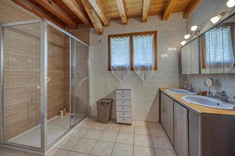 Maison - 208 m² - 5 pièces