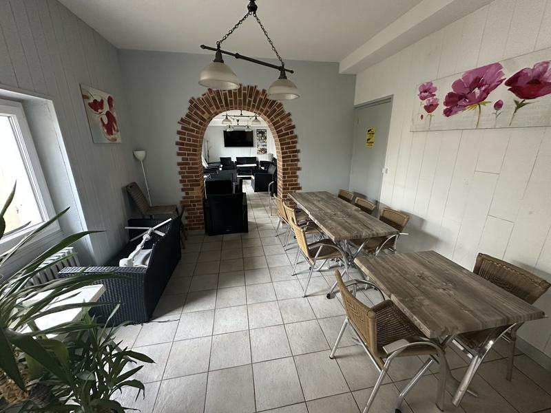 Fonds de commerce - Hôtellerie / Restauration - 200 m²