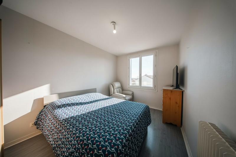 Appartement - 80 m² - 4 pièces