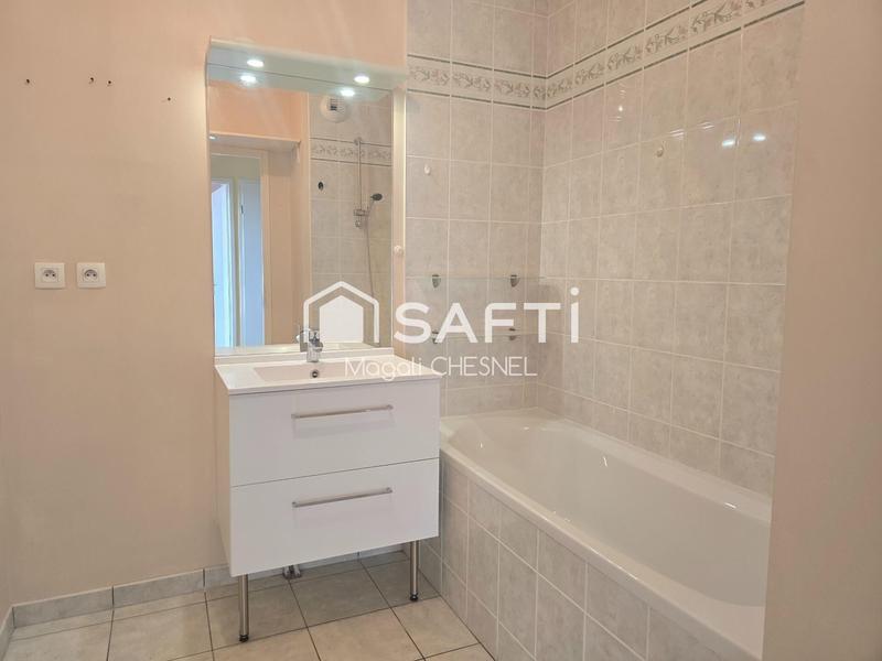 Appartement - 99 m² - 5 pièces