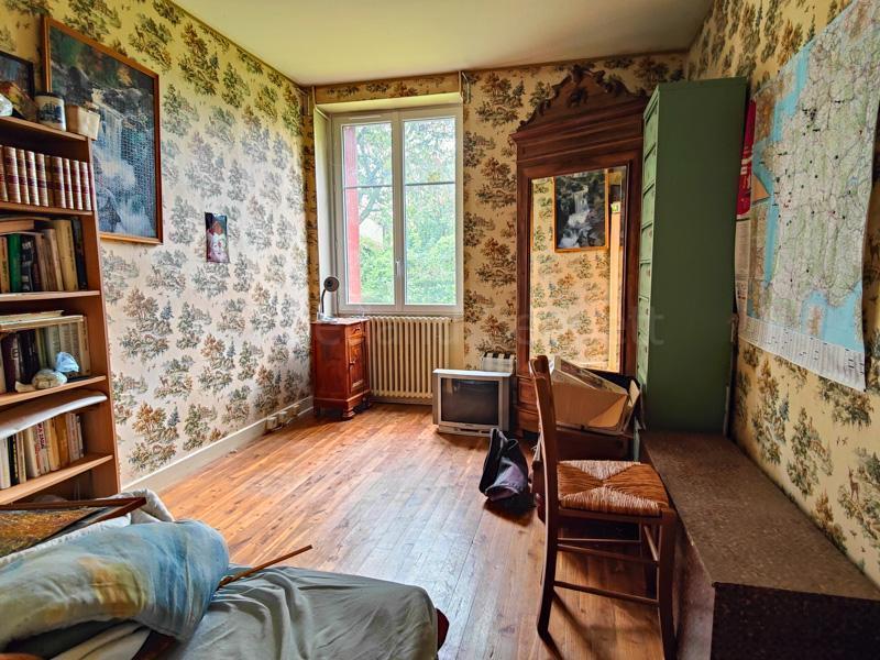 Maison en pierre - 116 m² - 7 pièces