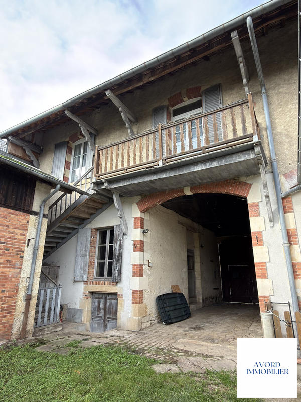 Maison ancienne - 146 m² - 6 pièces