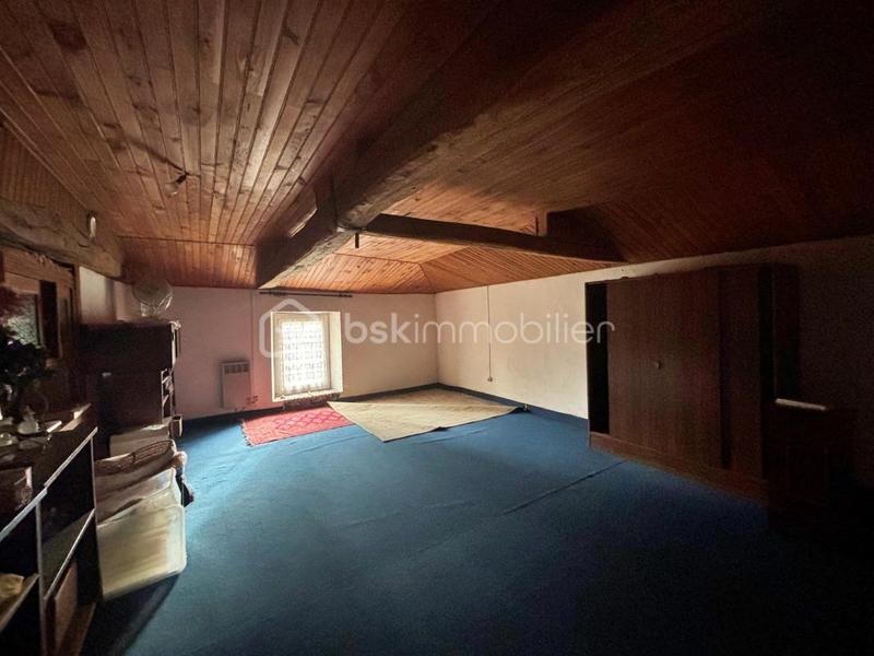 Maison - 195 m² - 8 pièces