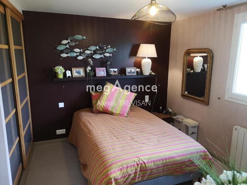 Maison - 143 m² - 8 pièces