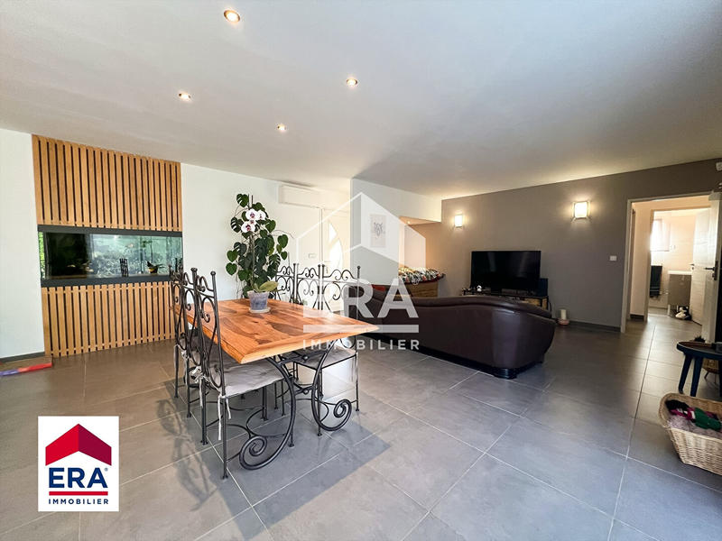 Maison - 145 m² - 5 pièces