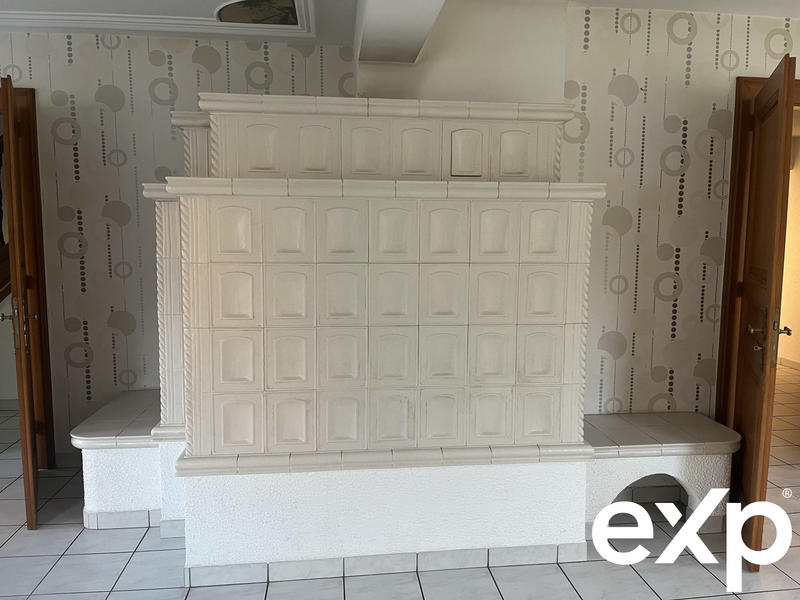 Maison - 298 m² - 12 pièces