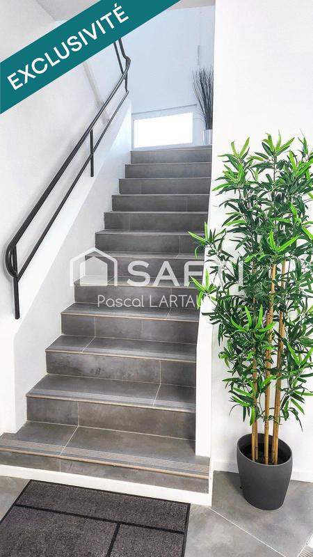 Bureau - 216 m² - 7 pièces