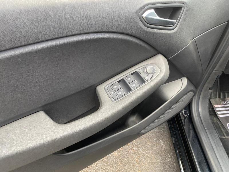 Renault Clio Sce 65 cv limited clim Gps radars Bluetooth sièges chauffants