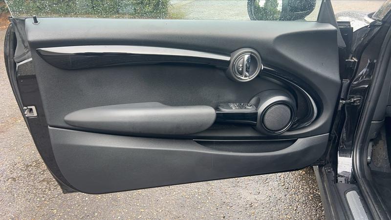 Mini Mini 1.5 Cooper 136 Dct7 Greenwich - Toit ouvrant