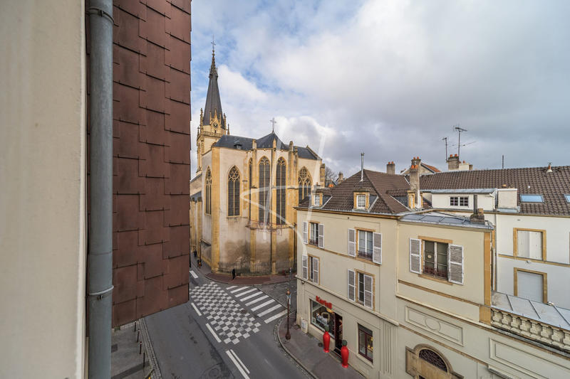 Appartement - 85 m² - 4 pièces