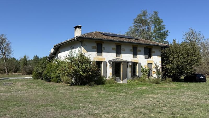 Maison - 151 m² - 6 pièces