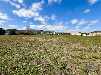 Villa - 82 m² - 4 pièces