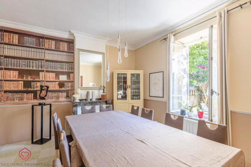 Maison de village - 315 m² - 12 pièces