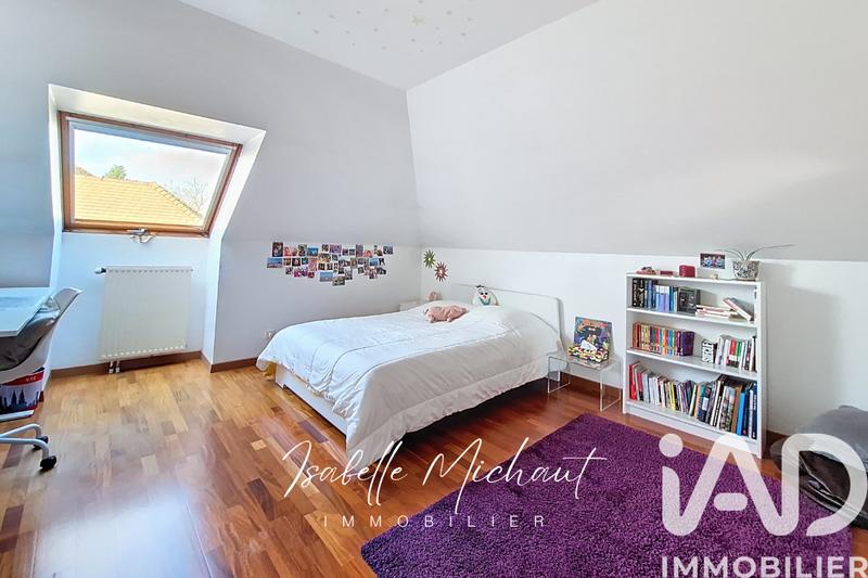 Maison - 195 m² - 8 pièces