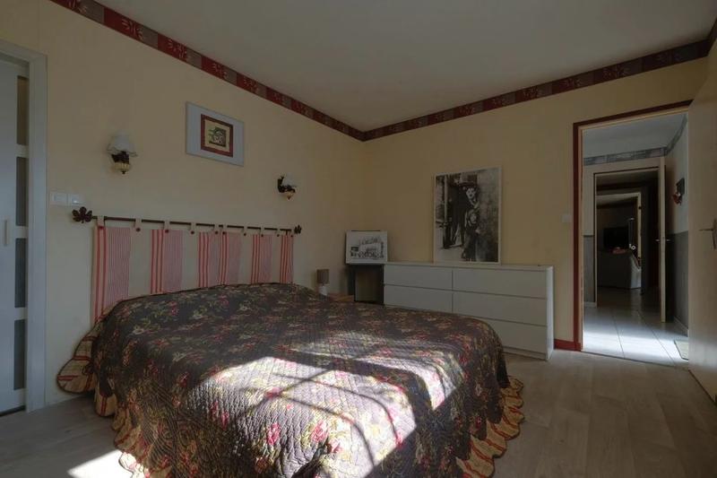 Appartement - 180 m² - 6 pièces