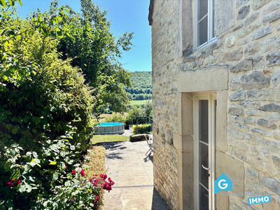 Maison ancienne - 143 m² - 6 pièces