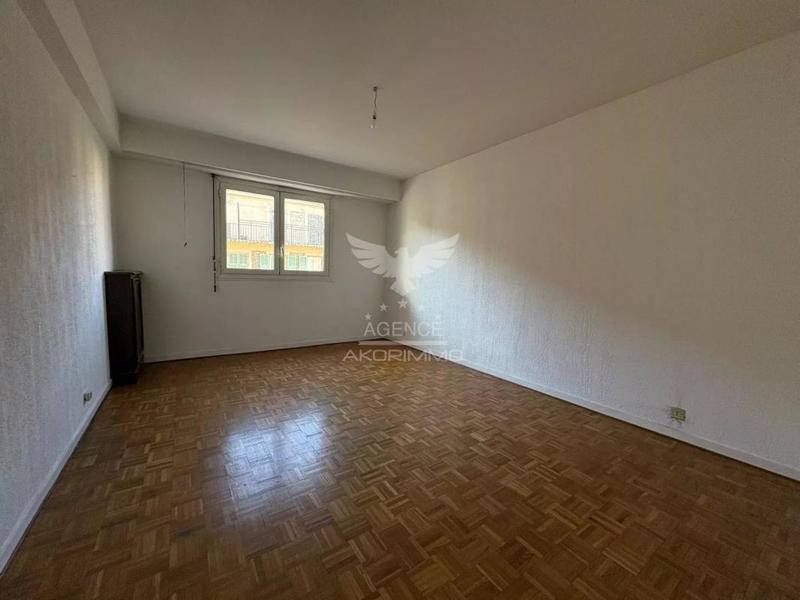 Appartement - 83 m² - 3 pièces