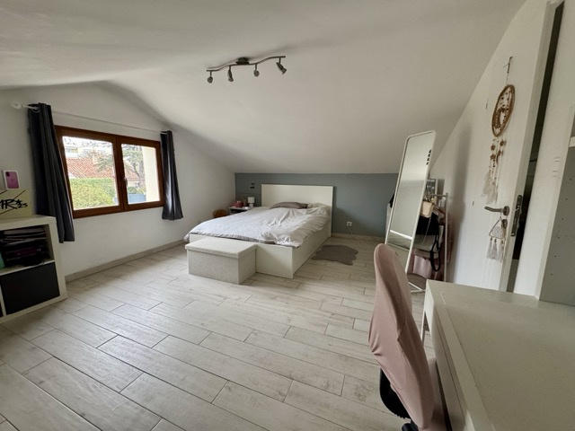 Maison - 105 m² - 4 pièces