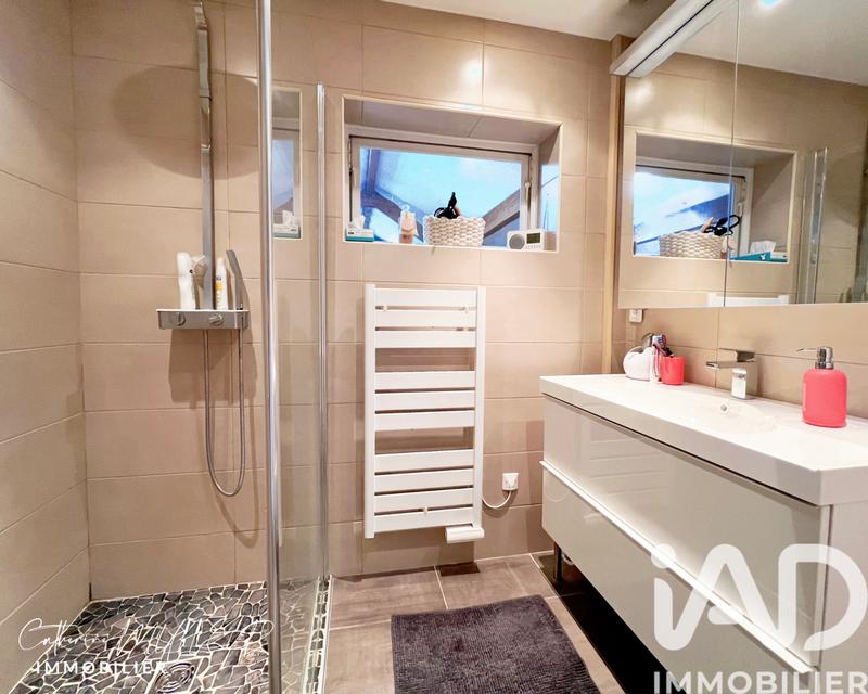 Maison - 80 m² - 5 pièces