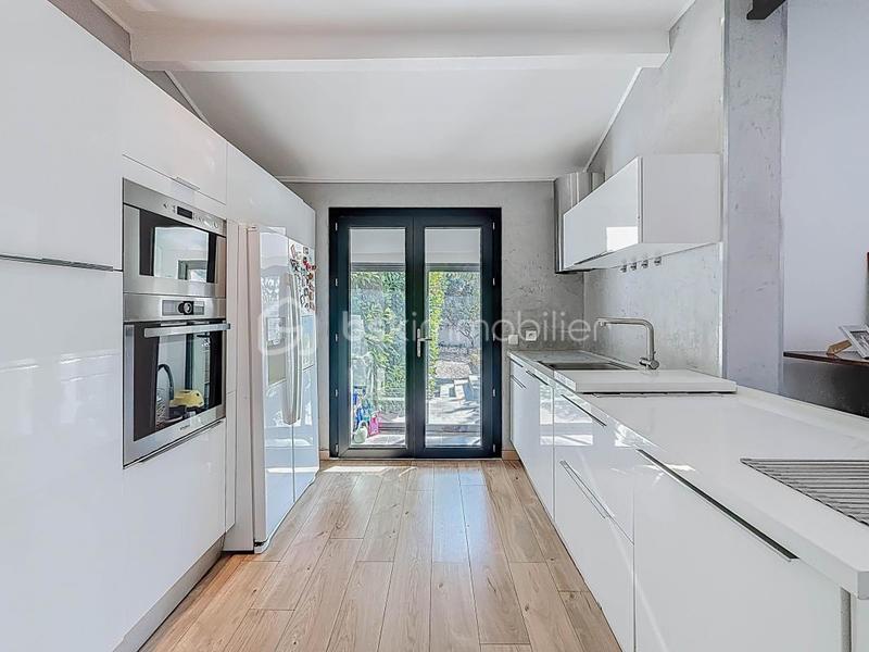 Villa - 136 m² - 6 pièces