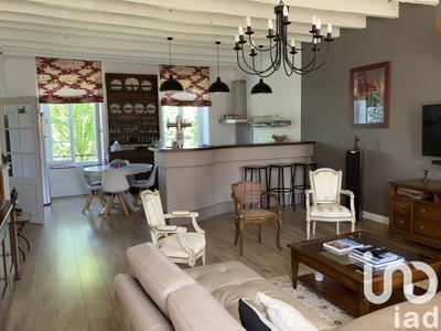 Maison - 250 m² - 9 pièces