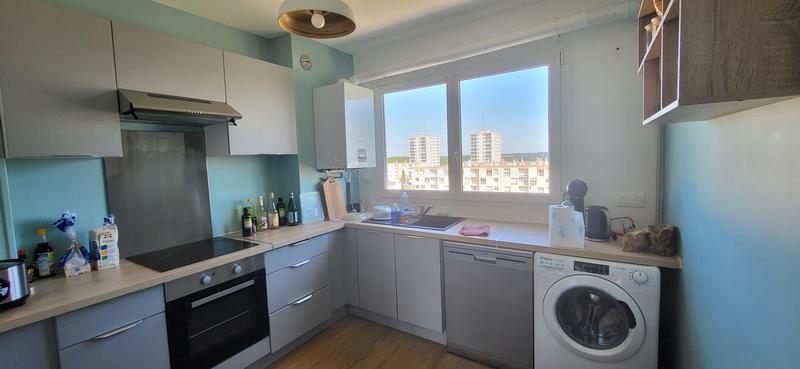 Appartement - 85 m² - 5 pièces