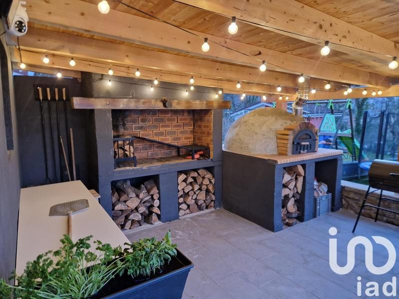 Maison - 105 m² - 4 pièces