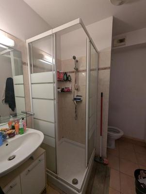 Studio - 25 m² - 1 pièce