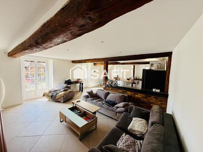 Maison - 130 m² - 8 pièces