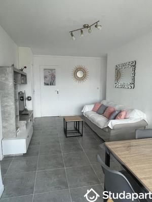 Chambre - 8 m² - 1 pièce