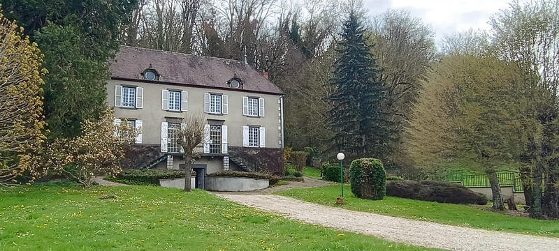 Maison - 160 m² - 5 pièces