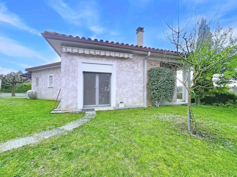 Pavillon - 197 m² - 5 pièces