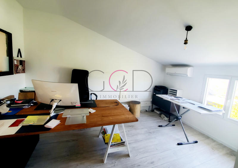 Local commercial - 189 m²