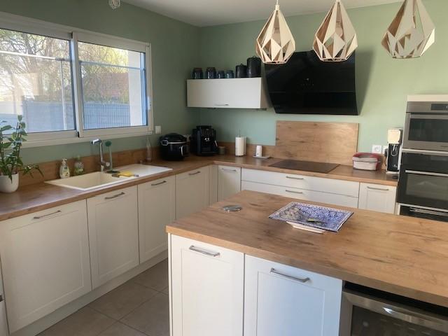 Maison - 95 m² - 4 pièces