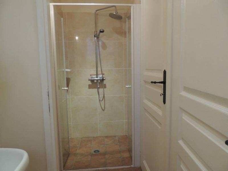 Maison traditionnelle - 81 m² - 11 pièces