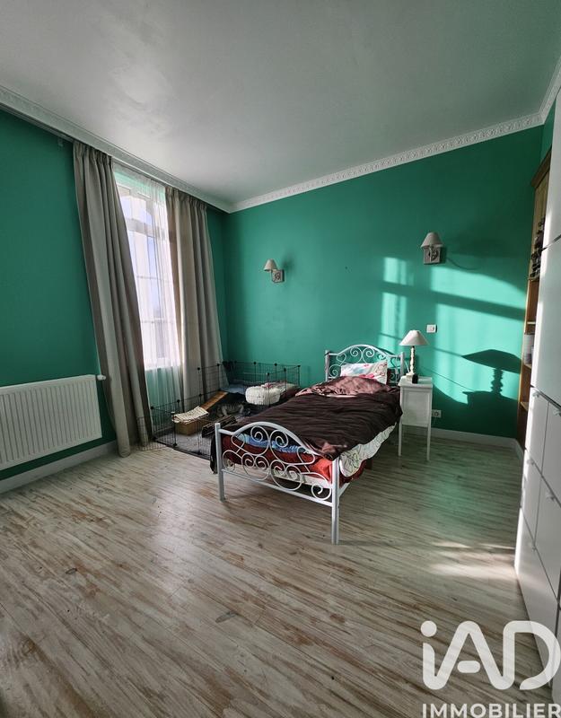 Maison - 265 m² - 8 pièces