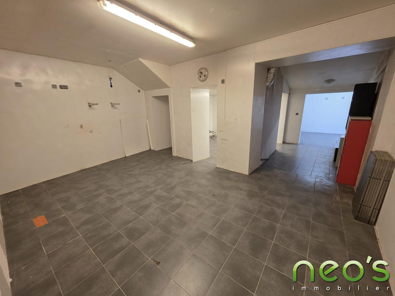 Maison - 263 m² - 12 pièces