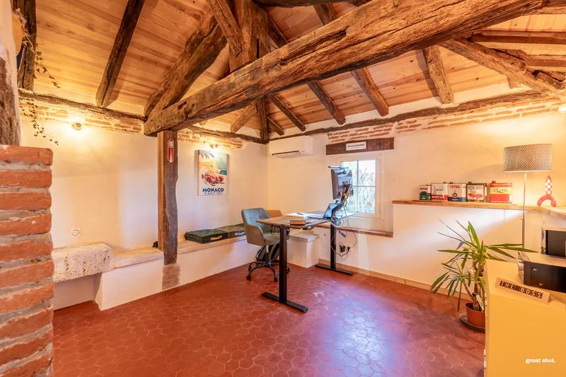 Villa - 198 m² - 7 pièces