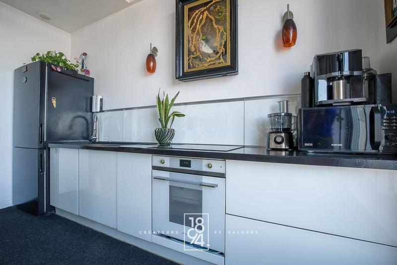 Duplex - 130 m² - 4 pièces