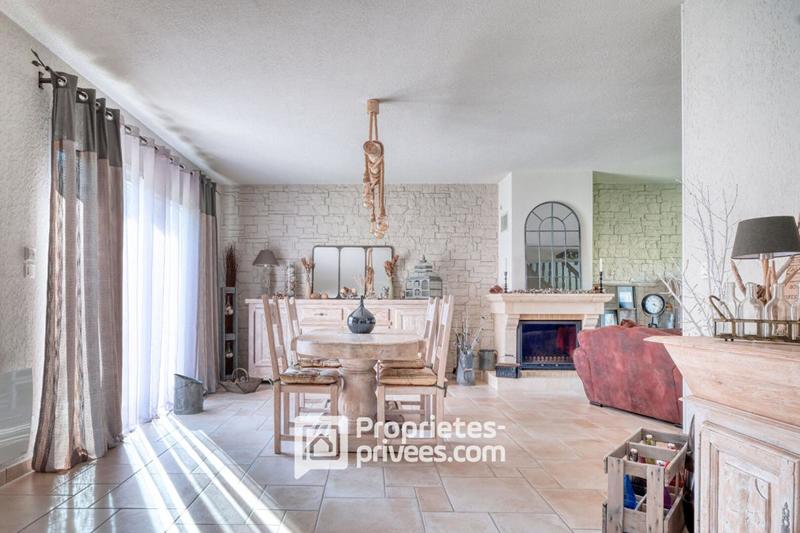 Maison - 150 m² - 7 pièces