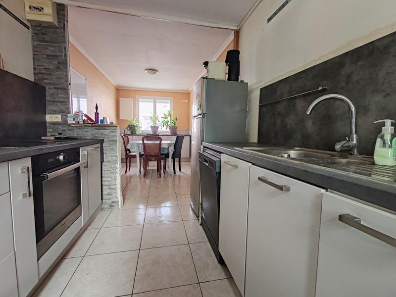 Maison de ville - 104 m² - 7 pièces