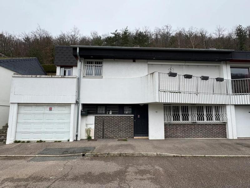 Maison - 120 m² - 6 pièces