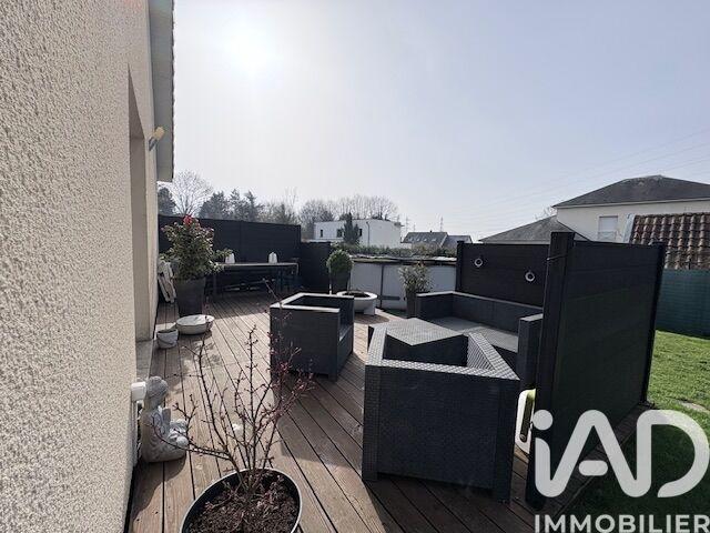 Maison - 93 m² - 4 pièces