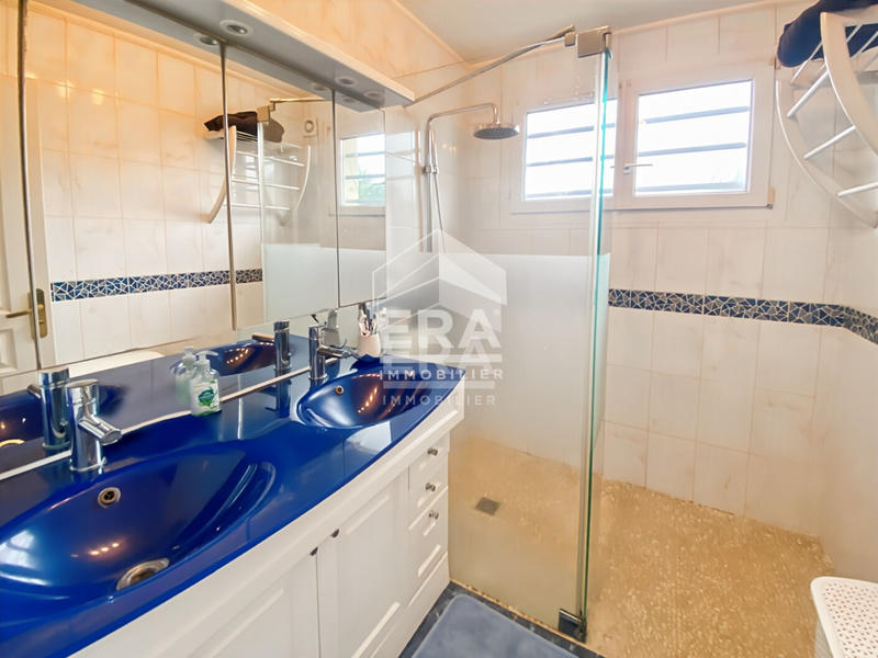 Maison - 143 m² - 6 pièces