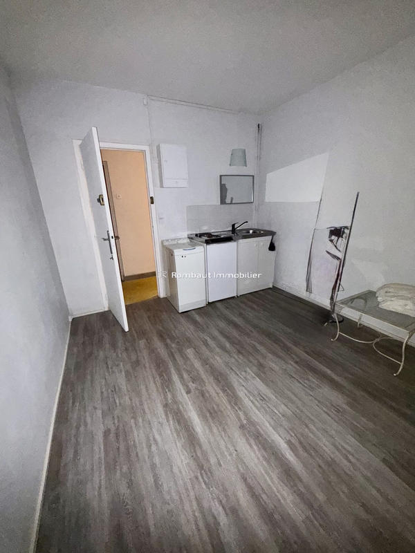 Appartement - 9 m² - 1 pièce