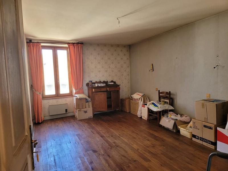 Maison - 190 m² - 8 pièces