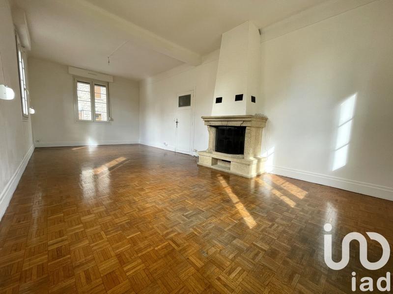 Appartement - 95 m² - 5 pièces