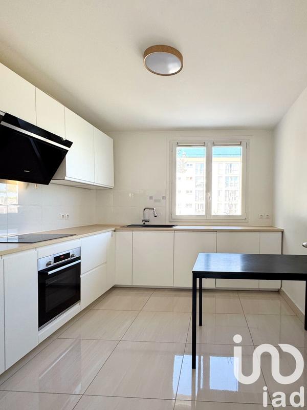 Appartement - 84 m² - 4 pièces